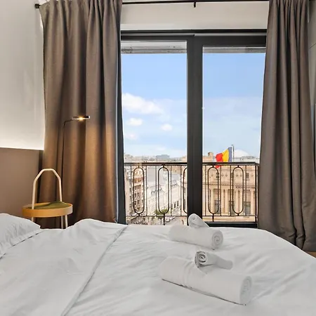 2br With Balcony On Calea Victoriei *