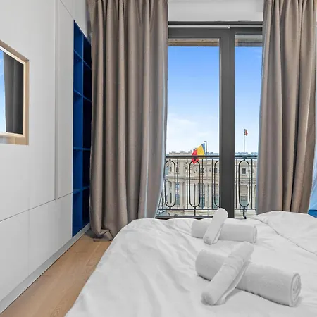 2br With Balcony On Calea Victoriei * Bucharest